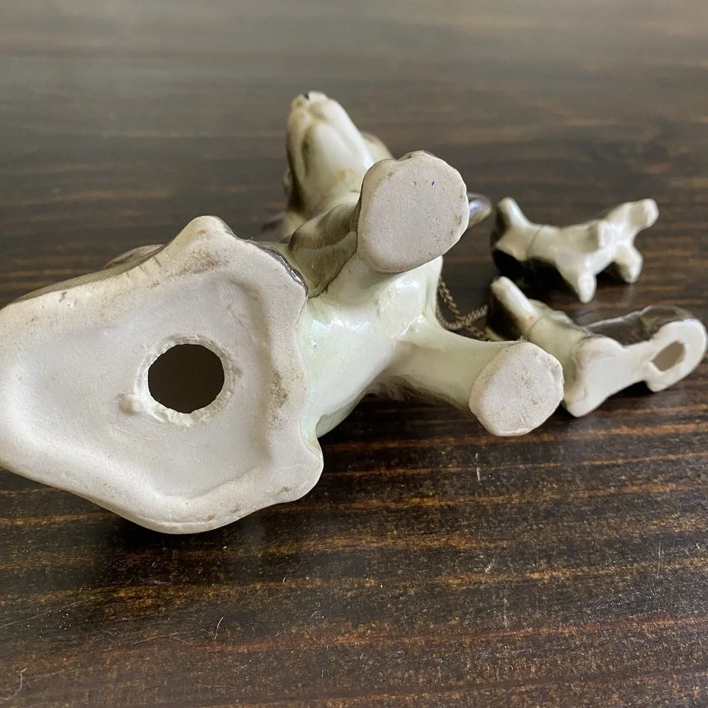 VTG DACHSHUND Ceramic Figurines Mom And 2 Puppies Brown & White‎ Flaw